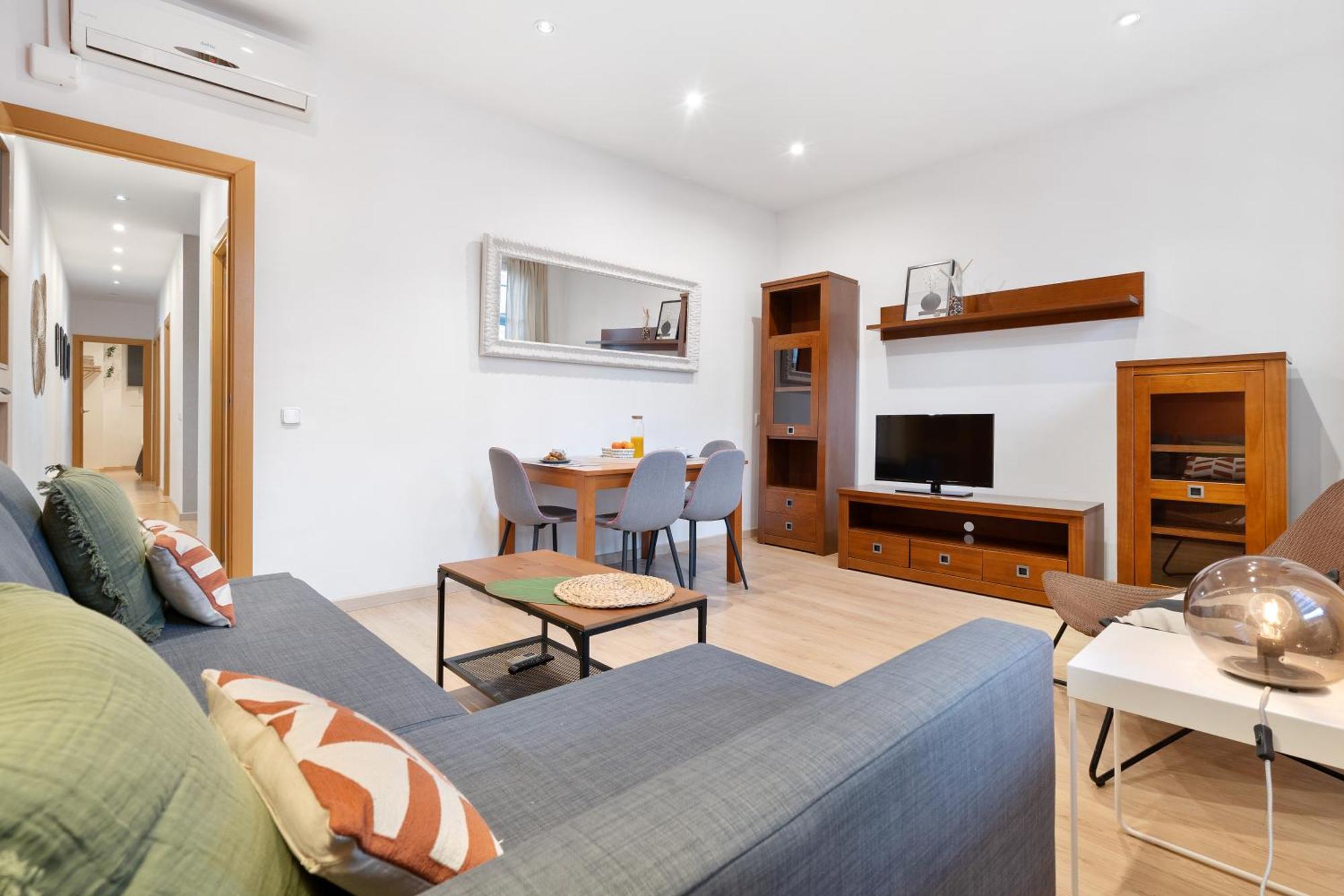 Recently Renovated 2 Bedroom In Eixample Leilighet Barcelona